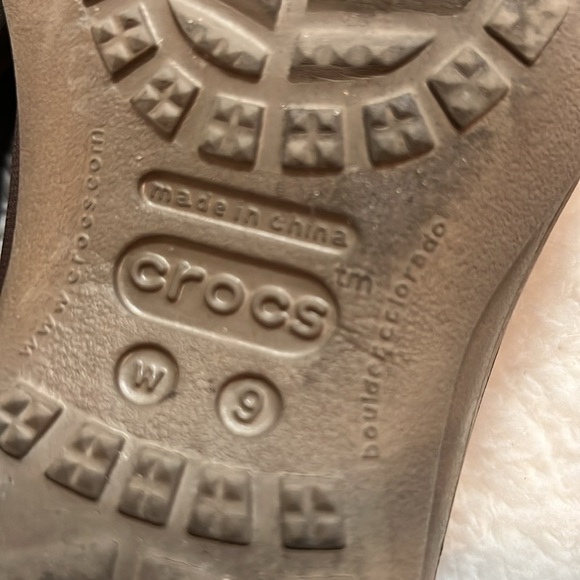 Crocs women’s 9 - Picture 7 of 9